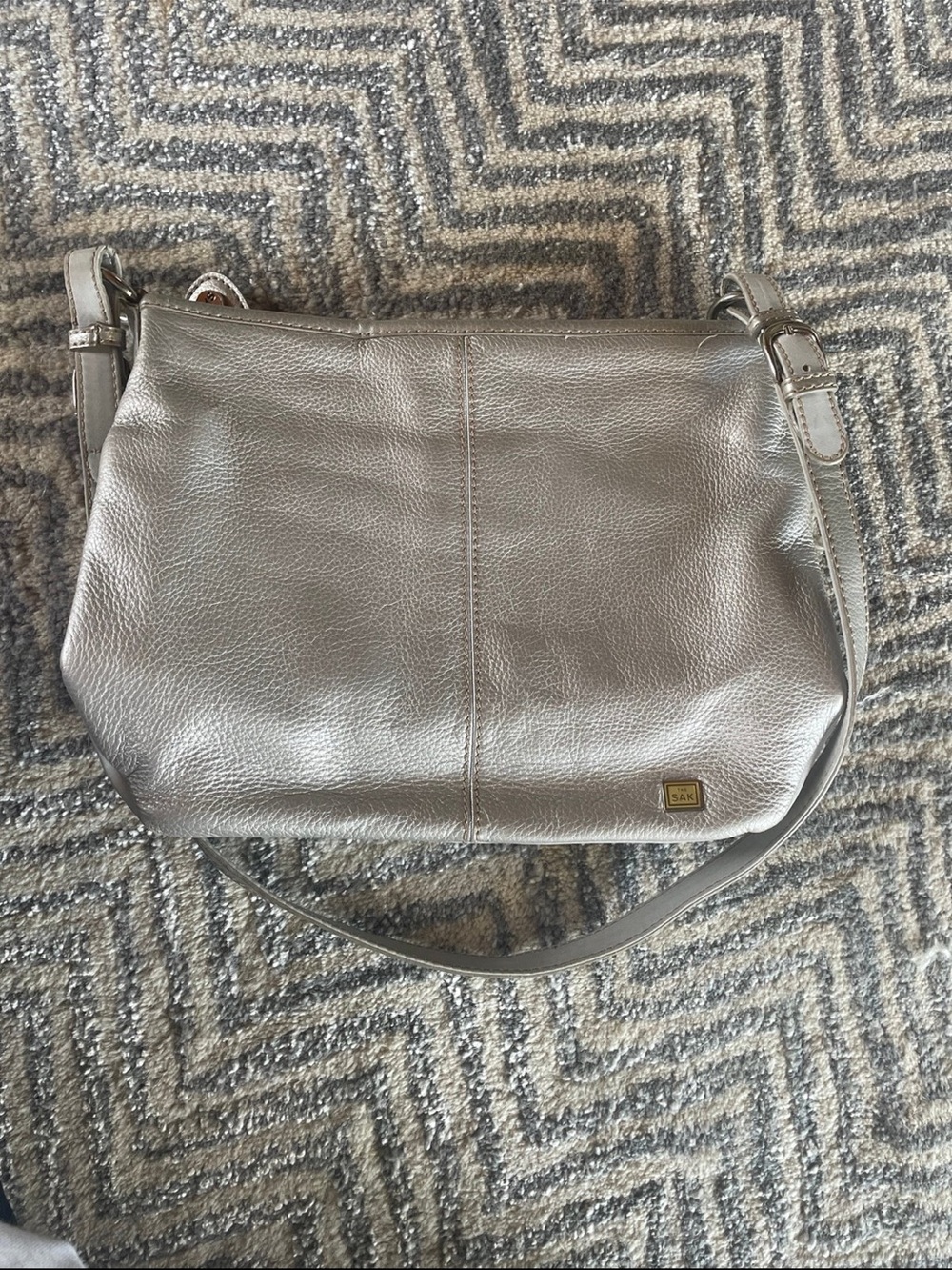 The Sak Silver Metallic Leather Crossbody Bag